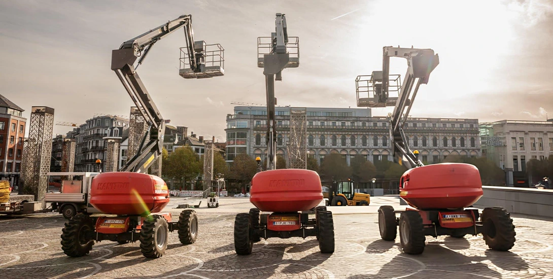 Cherry picker image