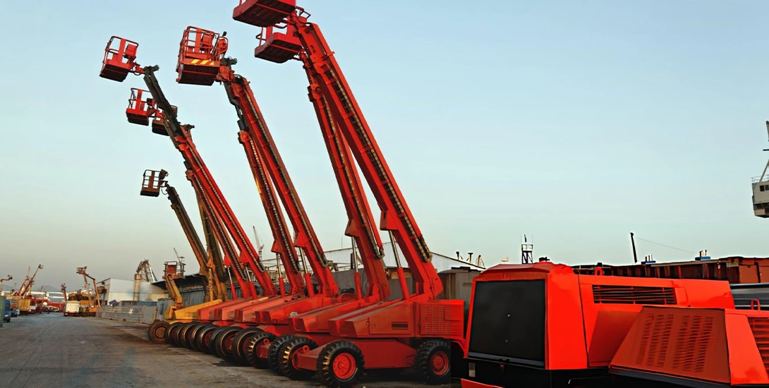 Cherry picker vehicle
